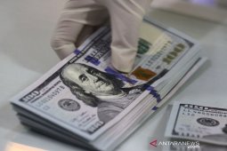 Dolar naik  tipis terangkat data manufaktur setelah melemah di awal