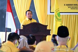 H Yamani kembali pimpin Partai Golkar Tapin