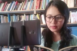 Pegiat sastra Bali modern rayakan HUT ke-75 RI dengan baca puisi