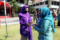 PKK Kediri bagikan 78 ribu masker untuk warga