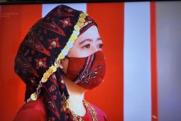 Ketua DPR RI Puan Maharani hadir di Istana pakai Tekuluk Bai Bai dari Jambi