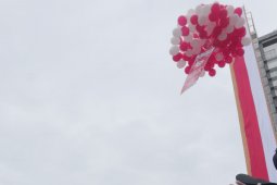 Bendera Merah Putih terpanjang di Kalimantan berkibar di Banjar