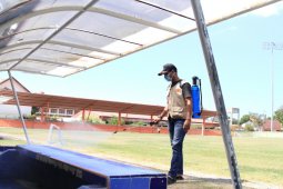 Cegah COVID-19, Stadion Dimurthala disemprot disinfektan