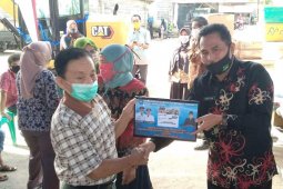 Dinas Perikanan Bangka Tengah salurkan bantuan untuk kelompok nelayan