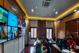 Polda Kalsel kurangi jumlah personel di satu ruang patuhi protokol kesehatan