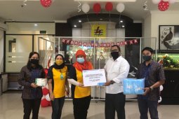 Dukung penanganan COVID-19, PLN UIP Nusra salurkan bantuan APD