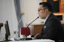 Gubernur Ridwan Kamil jalani tes usap sebelum disuntik vaksin COVID-19