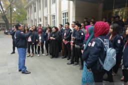 Sekolah di Beijing mulai buka,  pelajar Indonesia diminta bersabar