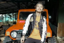 Youtuber Marcow bersolo karir di channel "Markocak"