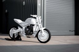Saingi Ninja 650R dan Honda CBR650R, Triumph siapkan Trident Roadster