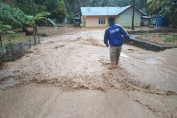 Banjir rendam sejumlah rumah warga di Desa Bilungala-Bone Bolango