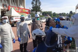320 laboratorium belum capai target 30.000 tes spesimen per hari