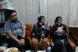 Anggota DPRD Pulang Pisau Kalteng kunjungi "Rumah Banjar" Kalsel