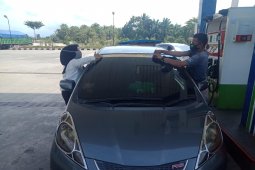 Pertamina: Enam ribuan kendaraan tergolong mewah ikut pasang stiker BBM bersubsidi