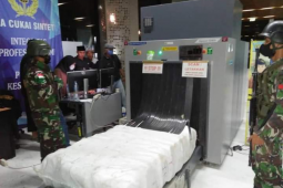 29 karung pakai bekas asal Malaysia diamankan Satgas Pamtas Yonif R 641