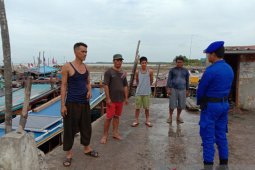 Satpolair Bangka Barat minta nelayan waspadai gelombang tinggi