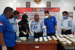 Puluhan pegawai Imigrasi Banda Aceh jalani tes narkoba