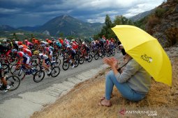 Tour de France: Klasemen sementara setelah etape tujuh