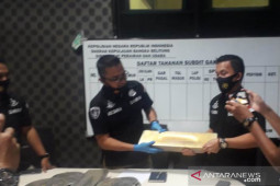 Ditpolairud Babel gagalkan pengiriman puluhan balok timah