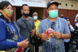 Gubernur Kalsel sampaikan 800 ribu masker siap dibagikan ke masyarakat