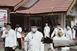 Sahbirin-Muhidin daftar ke KPU Kalsel dengan didukung sembilan Parpol