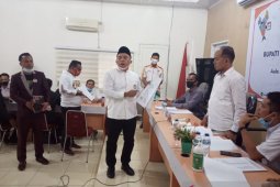 Usungan parpol dianulir, Andi-Faizal protes KPUD Labuhanbatu