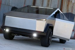 Perusahaan IT Bosnia bikin Cybertruck  dari sasis Ford Raptor