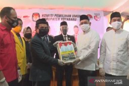 Didukung 12 parpol, SJA-Arul resmi daftar ke KPU