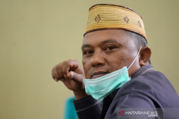 Legislator Gorut minta selama masa pandemi gaji honorer wajib dibayar