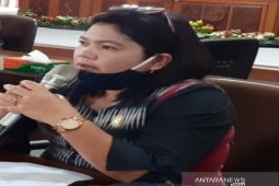 Komisi B DPRD Taput gelar RDP pupuk langka, Luciana : Distributor bohongi publik