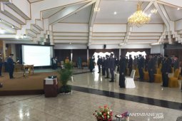 19 pejabat di lingkungan Pemkab HSS dilantik dan diambil sumpah