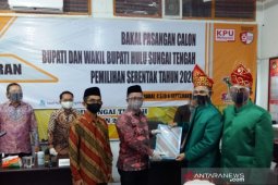 Pilkada HST: Berry-Pahrijani menjadi pendaftar terakhir di KPU
