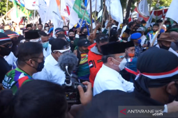 Seorang bakal calon di Pilkada Kota Surabaya terinfeksi COVID-19