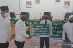 Baznas Bangka salurkan beasiswa pelajar madrasah tsnawiyah