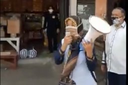 Puluhan ASN Pemkot Sukabumi sisir warga tidak gunakan masker