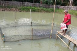 Adaro prepares santripreneur