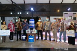 Pupuk Kaltim Salurkan Kebutuhan Antisipasi COVID-19 dan Modal Kerja bagi Masyarakat Bontang
