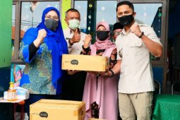 XL Axiata salurkan 225.000 paket internet gratis untuk pelajar Bandung Barat