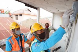 Ribuan pelanggan di Maluku dan Malut ikut promo tambah daya PLN