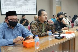 Bawaslu Karawang temukan 8.746 orang meninggal terdata pemilih