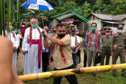 Peresmian Gereja Katolik Santa Maria Goreti Kenolan Sekadau