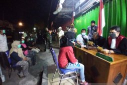 Petugas gabungan Situbondo gencar operasi penegakan protokol kesehatan