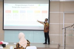 MPR kunjungi Bio Farma Bandung beri dukungan produksi Vaksin COVID-19