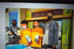 Berbekal linggis 2 remaja kuras isi toko aksesoris ponsel, otaknya masih diburu