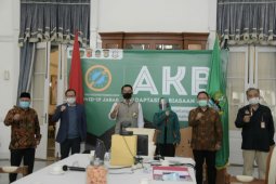 Ridwan Kamil minta KPU tindak tegas calon yang langgar protokol kesehatan