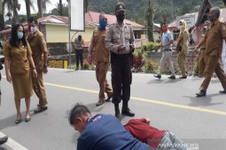 Pelanggar wajib gunakan masker di Siatasbarita Taput diganjar sanksi