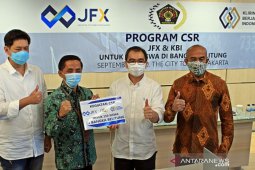 JFX-KBI serahkan bantuan peduli COVID-19 untuk 150 siswa Babel