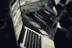 Kemenparekraf fokus bangun ekonomi digital di bidang musik