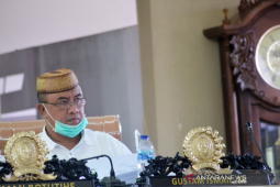DPRD Gorut tantang Kadisparbud tingkatkan PAD melalui Festival Saronde