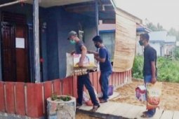 Warga kompleks perumahan di Tanjabbar bantu tetangga yang jalani isolasi mandiri